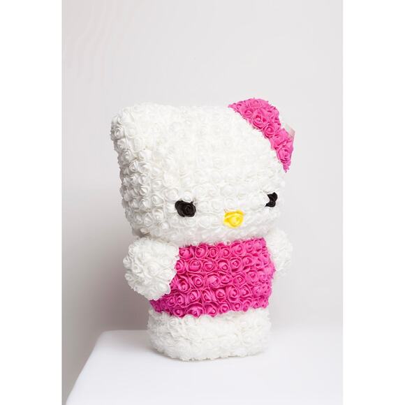 Handmade By Me Hello Kitty From Roses - Picture 1 of 3